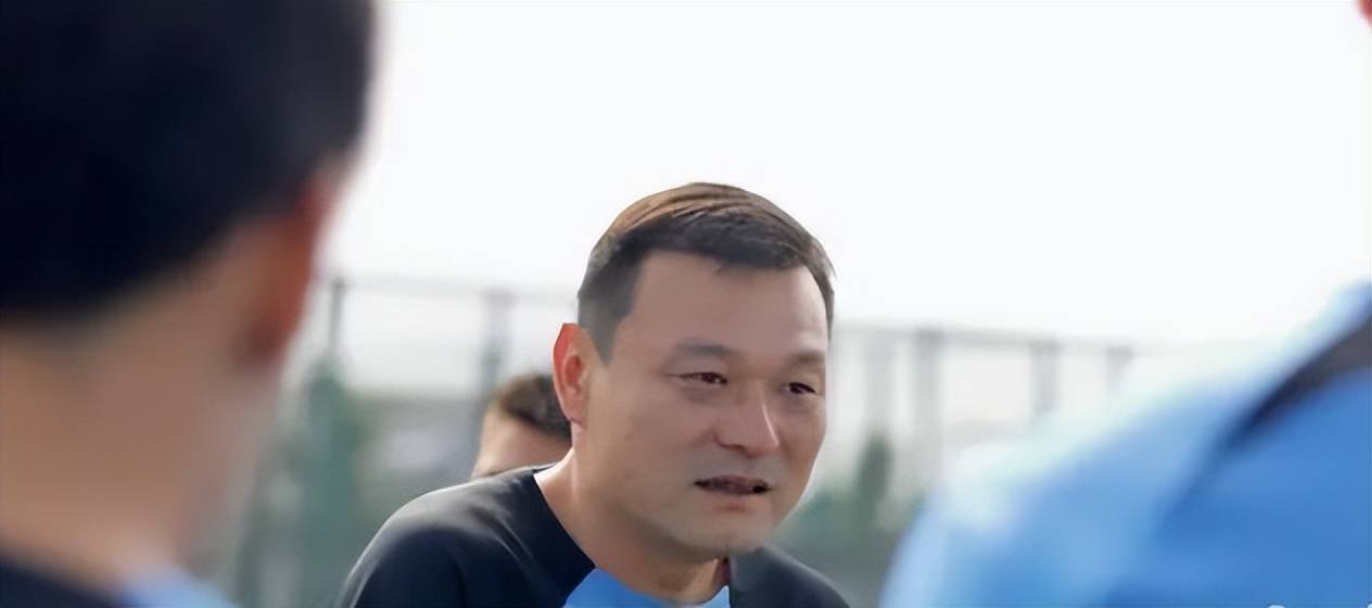 包含转折点武汉三镇调整名单，全明星赛今夜攻防权衡，管理层满意，资深球员宣示担当的词条